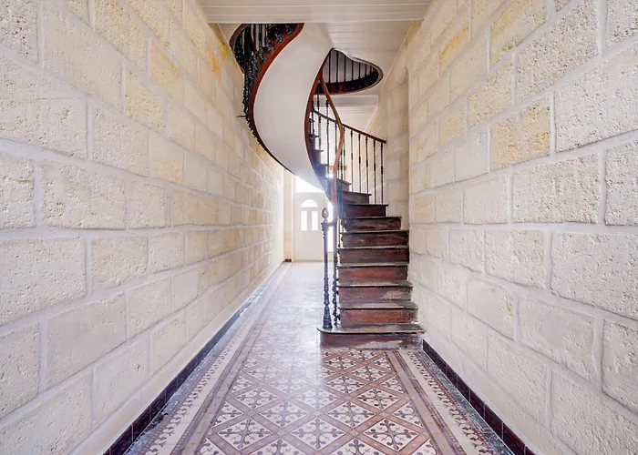 Les Prestiges De Bordeaux * Saint-Ciers-sur-Gironde